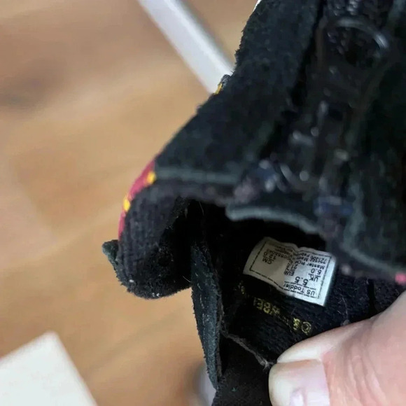 Vans Off the Wall SK8 High Top Harry Potter Gryffindor Sneakers - Picture 7 of 7